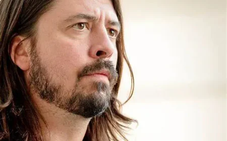 Dave Grohl Net Worth, Relationships, Age/Birthdate & Birthday Facts