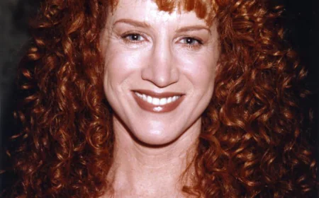 Kathy Griffin Net Worth, Relationships, Age/Birthdate & Birthday Facts