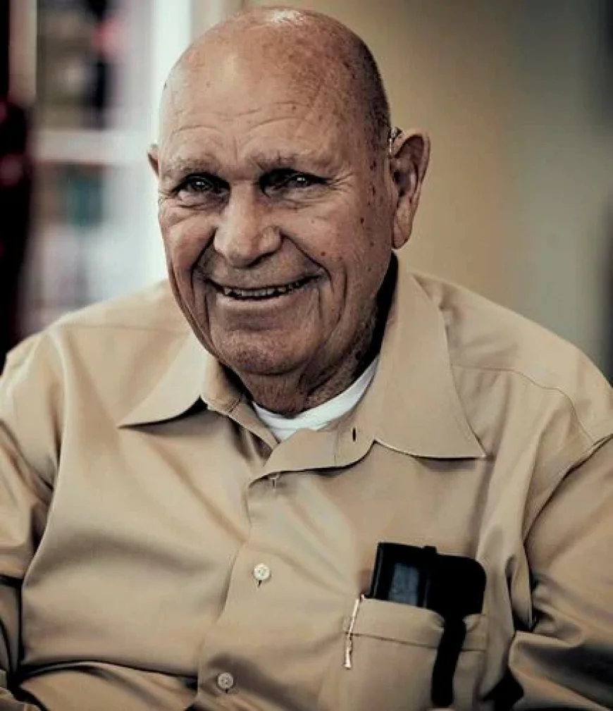 Mack C. Chase Net Worth, Relationships, Age/Birthdate & Birthday