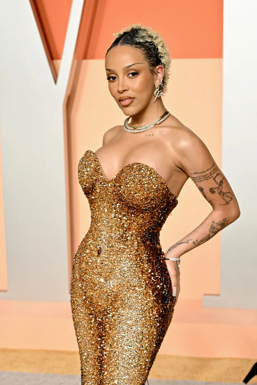 Doja Cat Net Worth, Relationships, Age/Birthdate & Birthday