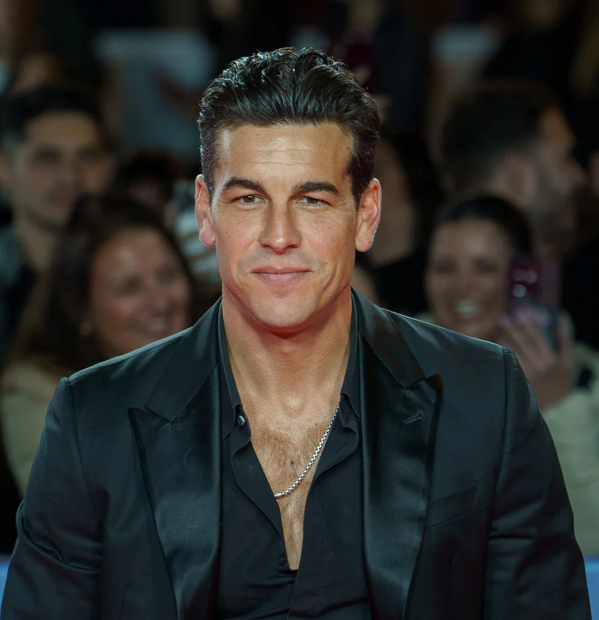 Mario Casas Net Worth, Relationships, Age/Birthdate & Birthday