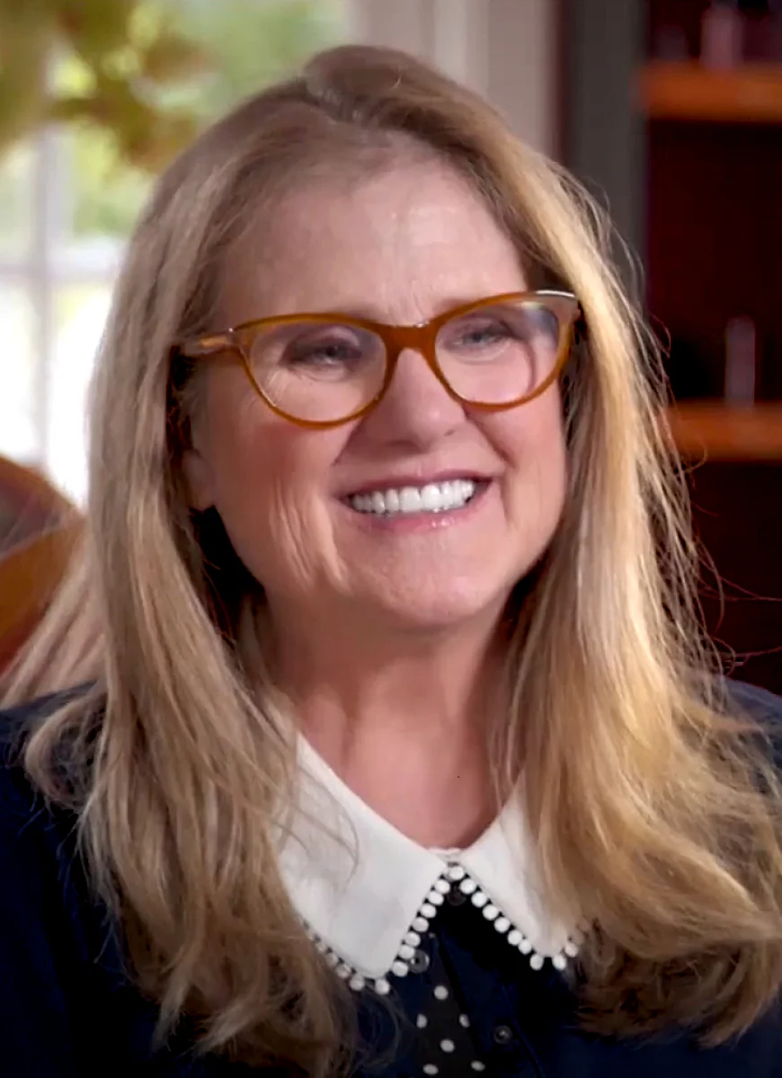 Nancy Cartwright Net Worth, Relationships, Age/Birthdate & Birthday