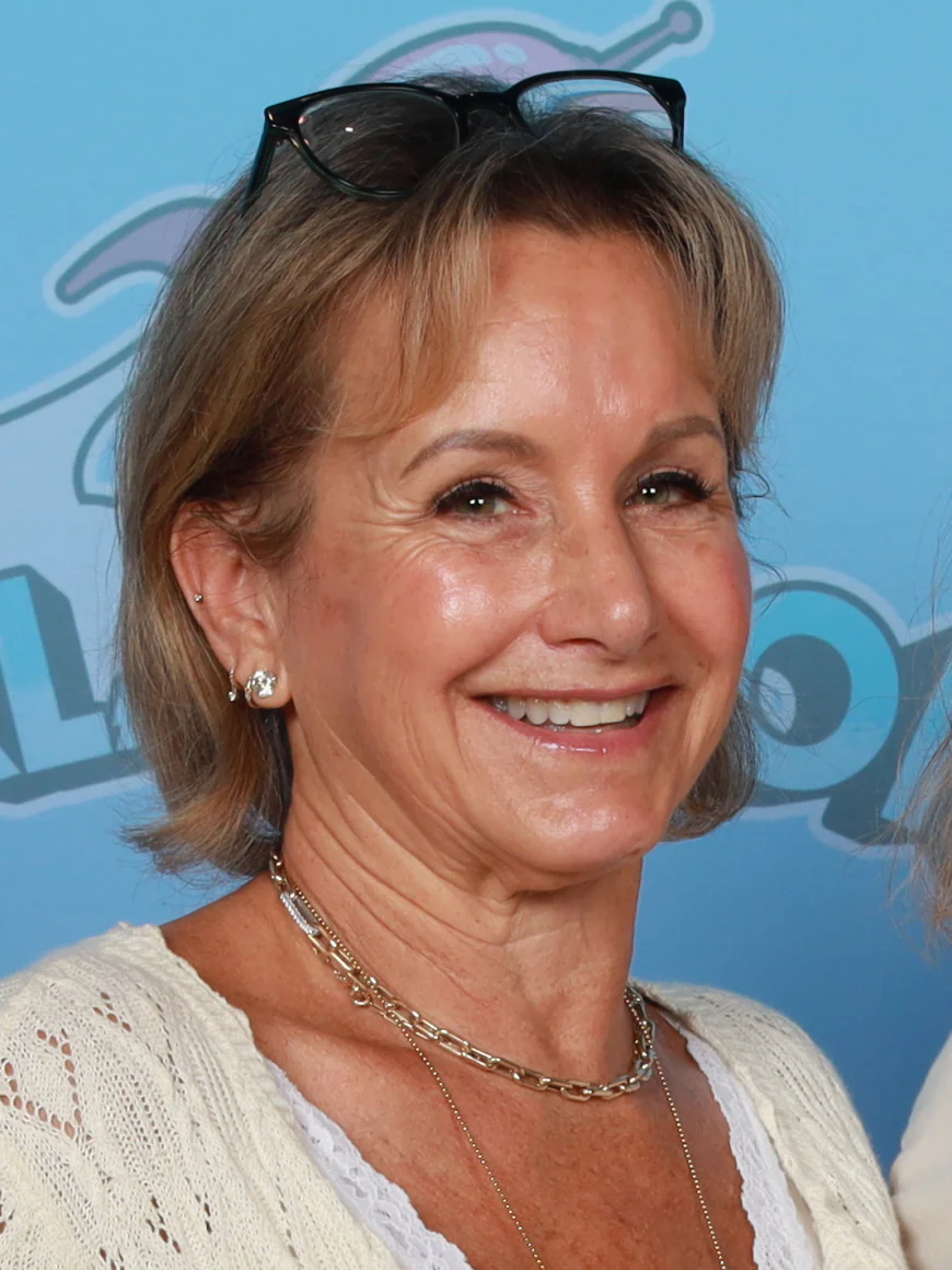 Gabrielle Carteris Net Worth, Relationships, Age/Birthdate & Birthday