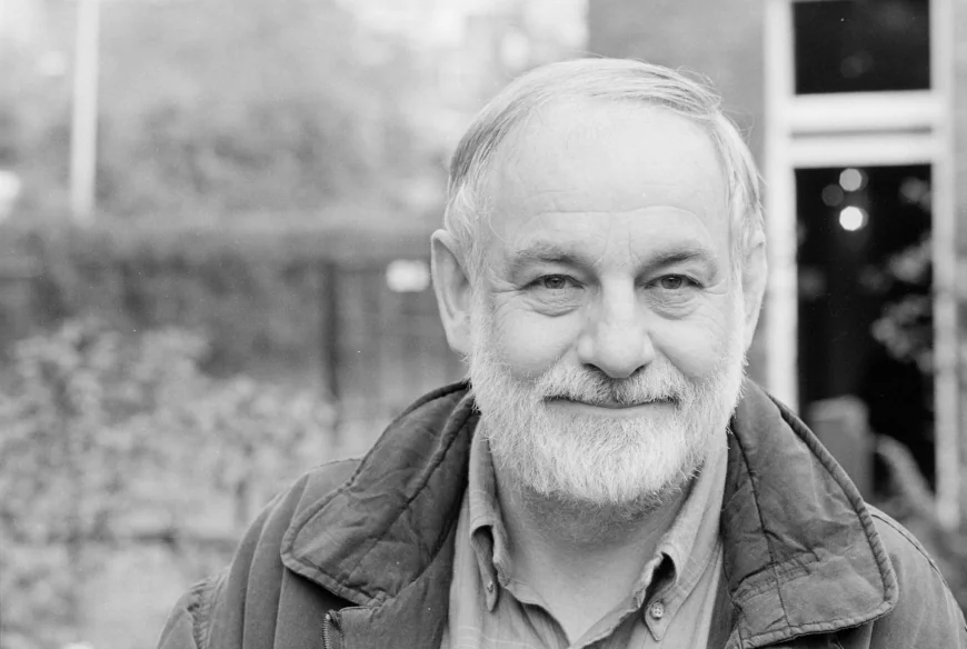 Eric Carle Net Worth, Relationships, Age/Birthdate & Birthday