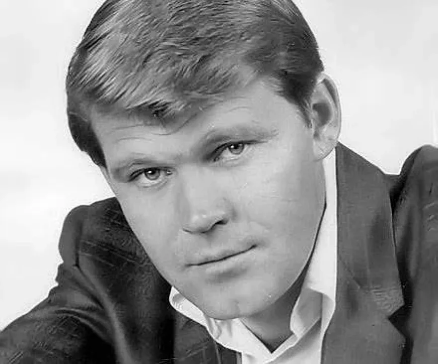 Glen Campbell Net Worth, Relationships, Age/Birthdate & Birthday