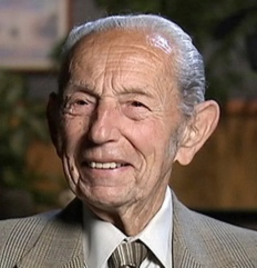 Harold Camping Net Worth, Relationships, Age/Birthdate & Birthday