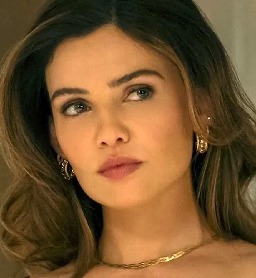 Danielle Campbell Net Worth, Relationships, Age/Birthdate & Birthday