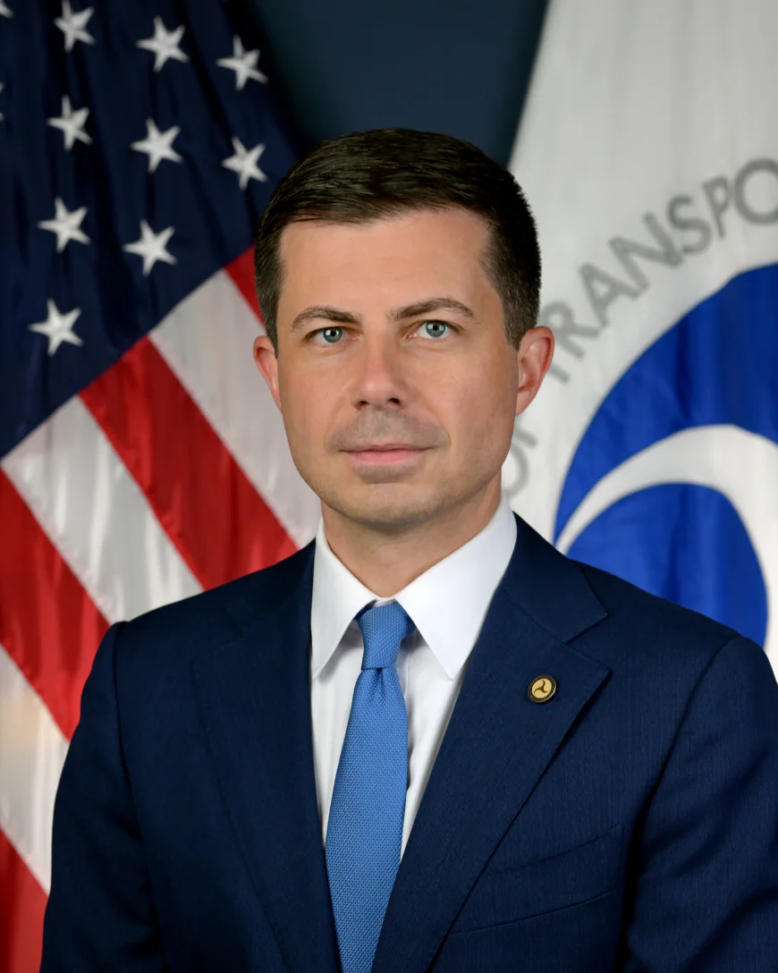 Pete Buttigieg Net Worth, Relationships, Age/Birthdate & Birthday