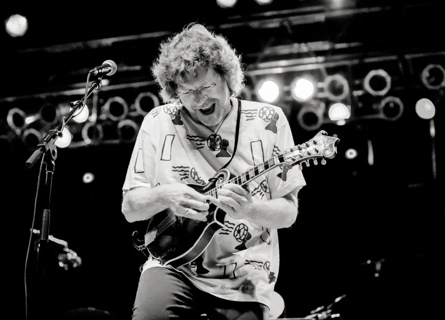 Sam Bush Net Worth, Relationships, Age/Birthdate & Birthday