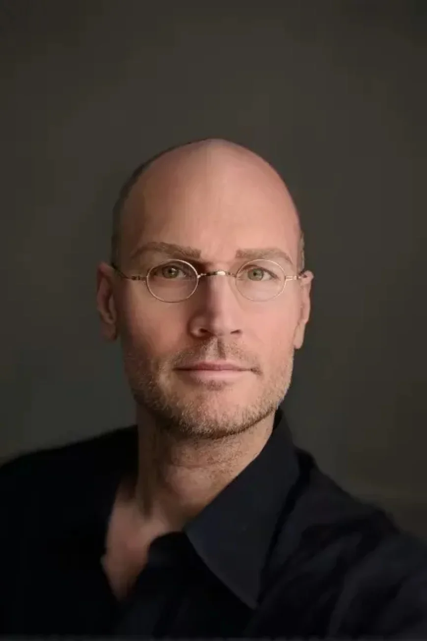 Augusten Burroughs Net Worth, Relationships, Age/Birthdate & Birthday