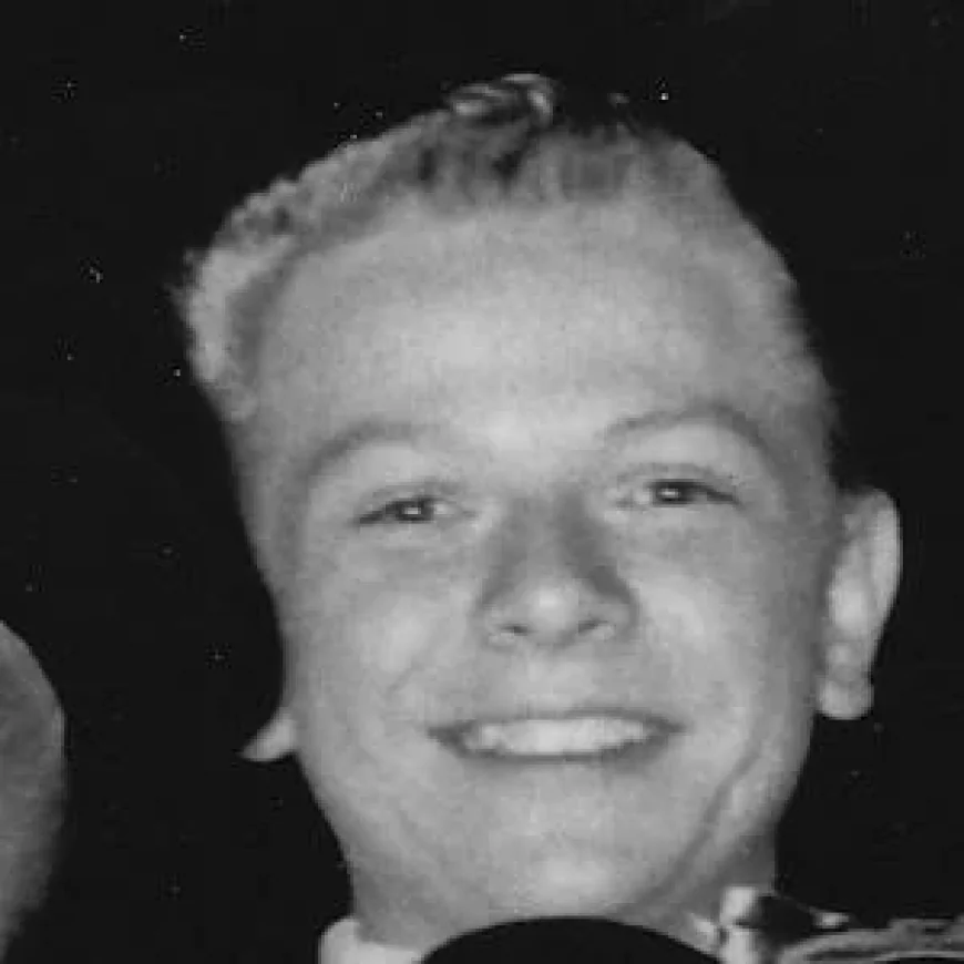 Lonnie Burr Net Worth, Relationships, Age/Birthdate & Birthday