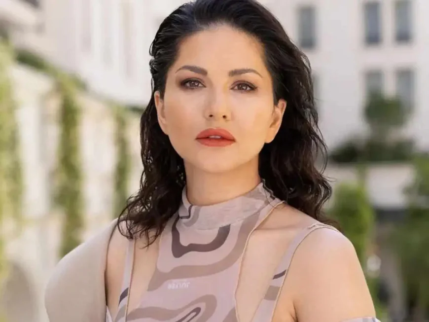 Sunny Leone Net Worth, Relationships, Age/Birthdate & Birthday Facts