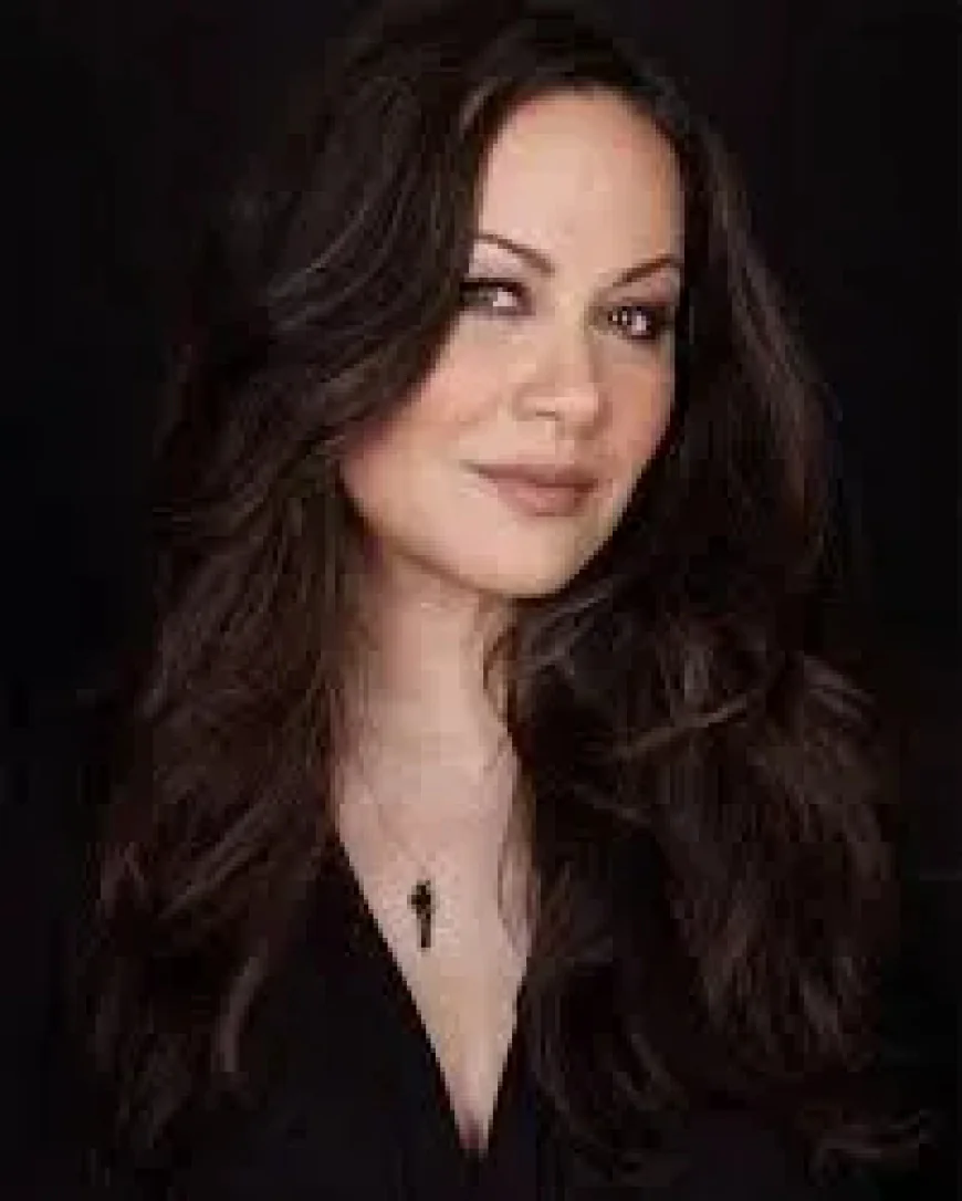 Shannon Lee Net Worth, Relationships, Age/Birthdate & Birthday Facts