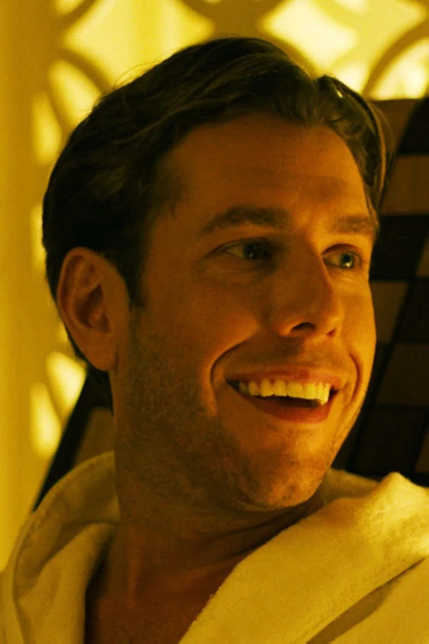 Justin Ross Lee Net Worth, Relationships, Age/Birthdate & Birthday Facts