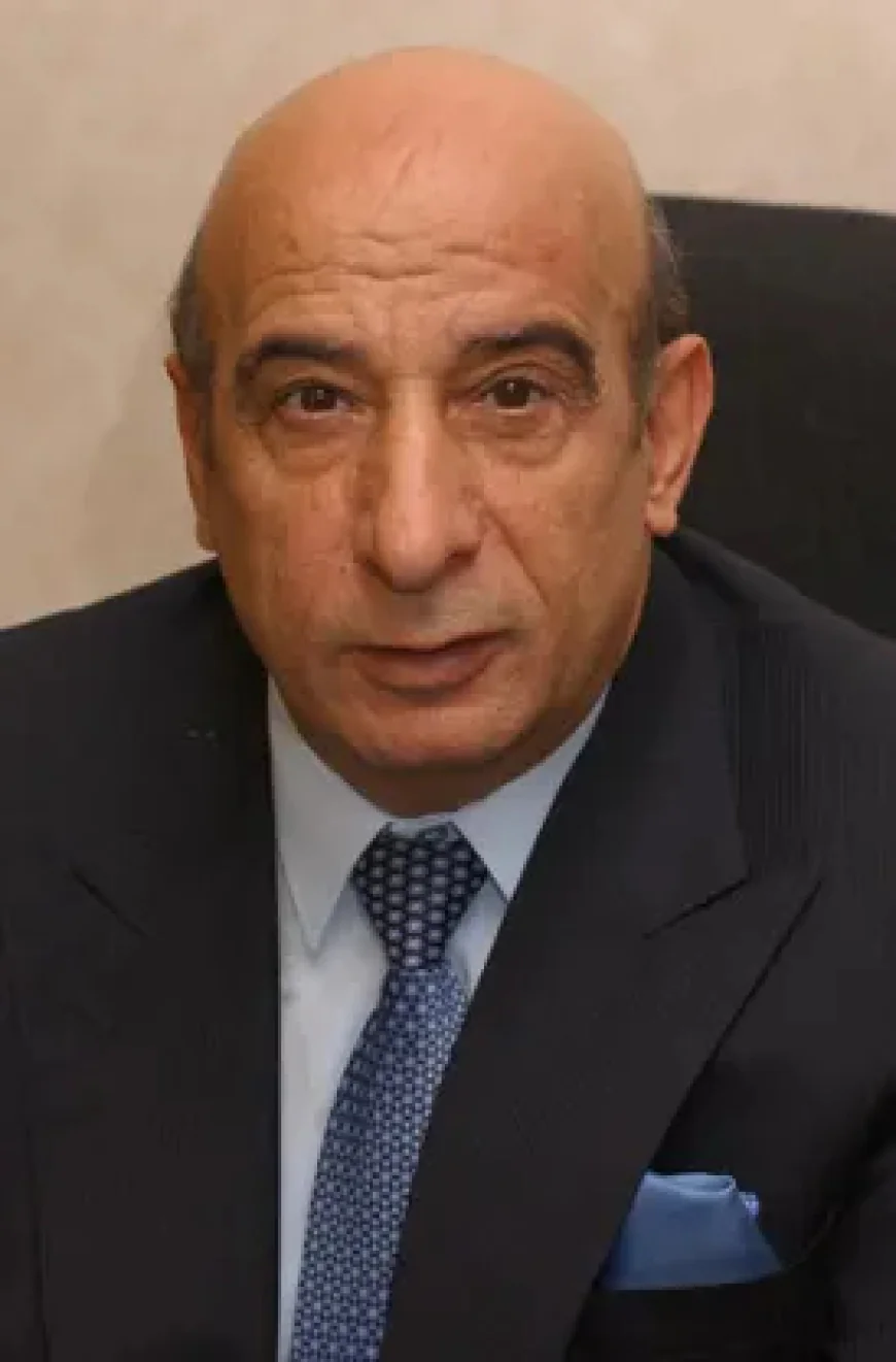 Christos Lazari Net Worth, Relationships, Age/Birthdate & Birthday Facts