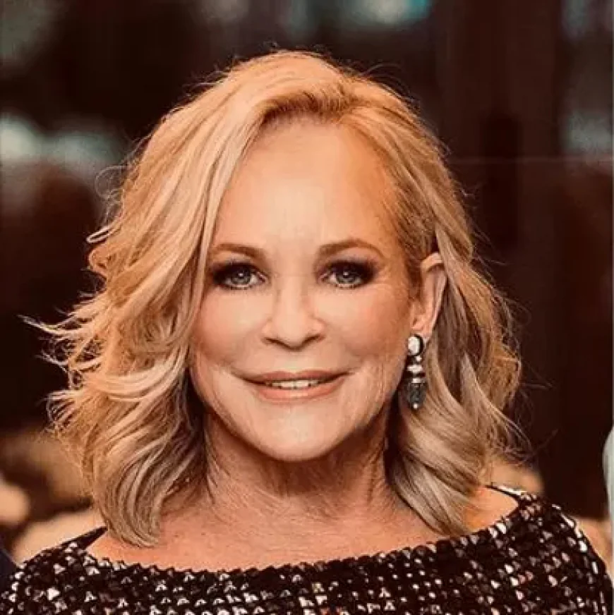 Nancy Walton Laurie Net Worth, Relationships, Age/Birthdate & Birthday Facts