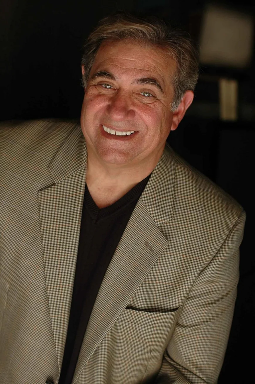 Dan Lauria Net Worth, Relationships, Age/Birthdate & Birthday Facts