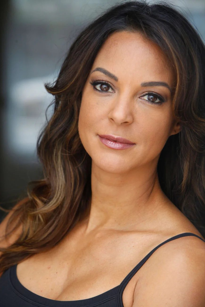 Eva LaRue Net Worth, Relationships, Age/Birthdate & Birthday Facts