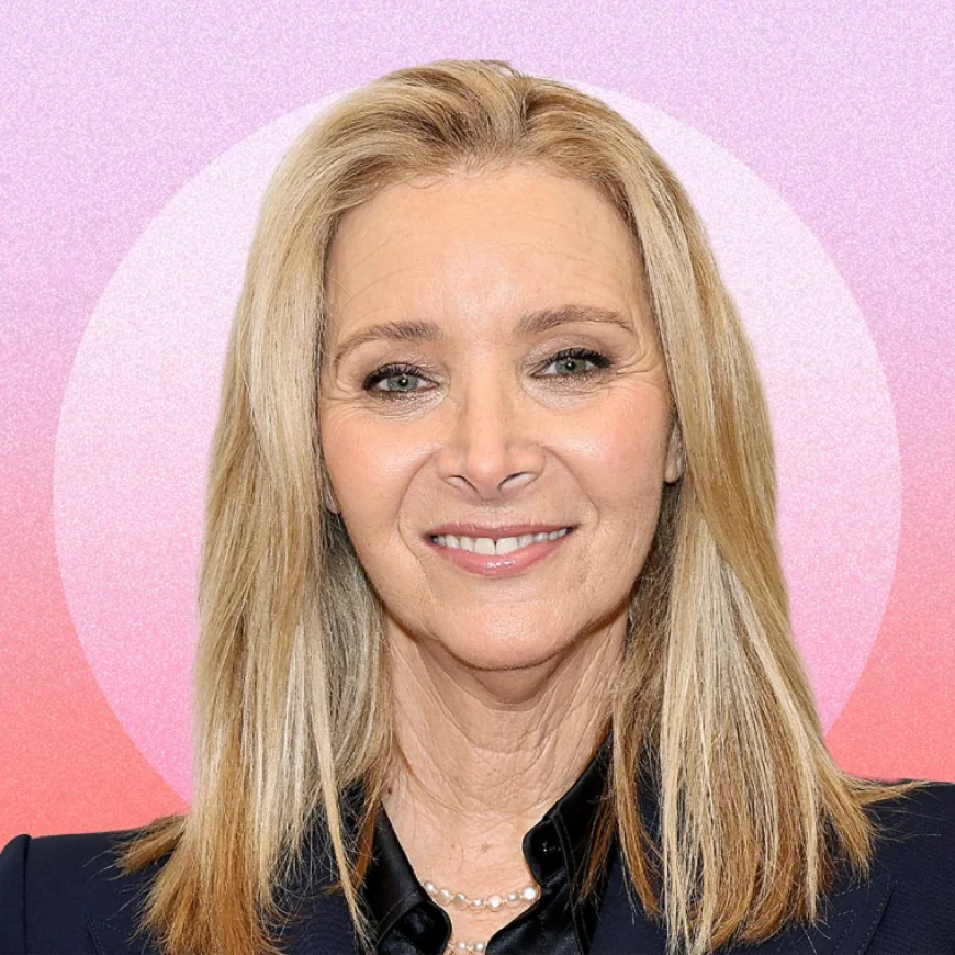 Lisa Kudrow Net Worth, Relationships, Age/Birthdate & Birthday Facts
