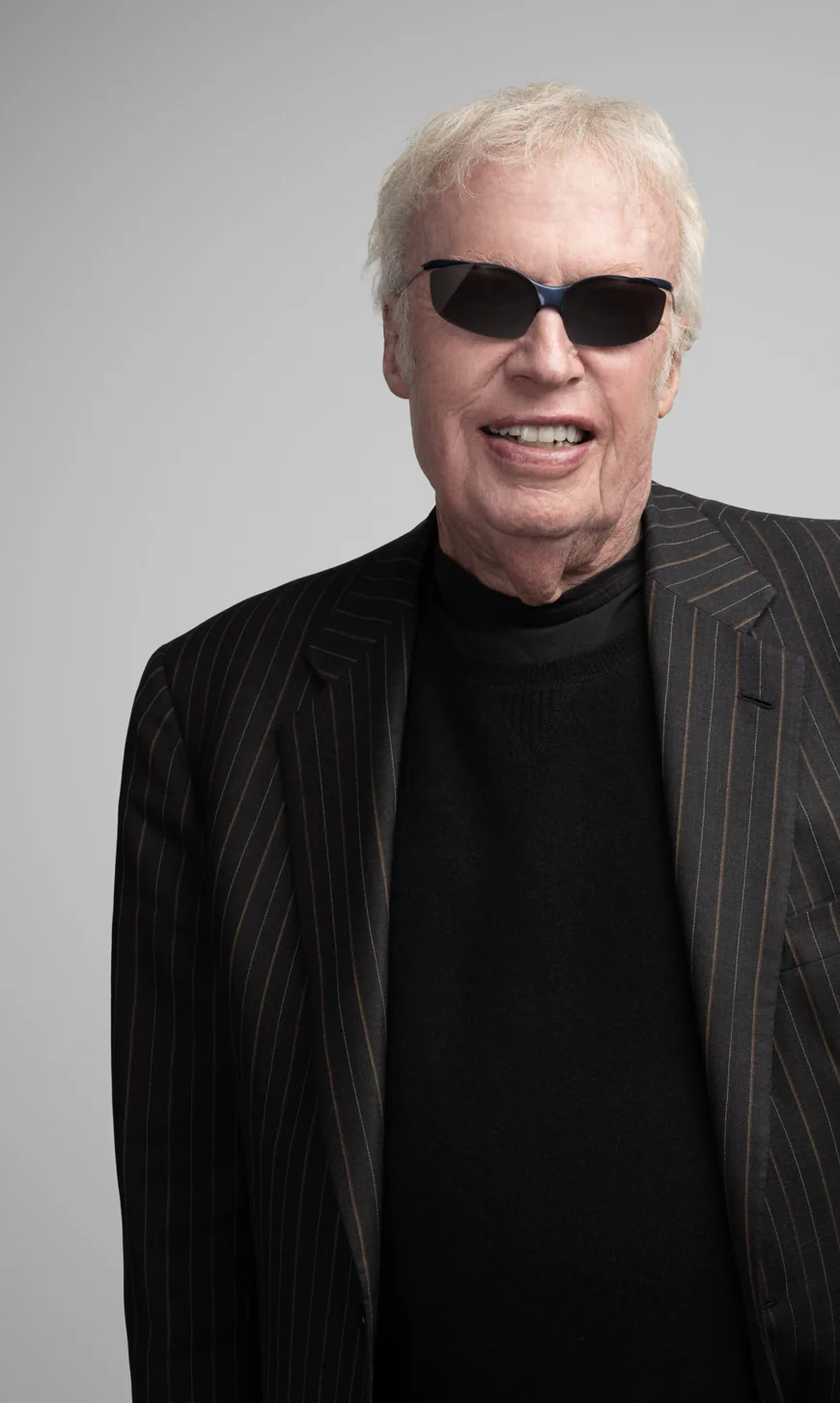 Phil Knight Net Worth, Relationships, Age/Birthdate & Birthday Facts