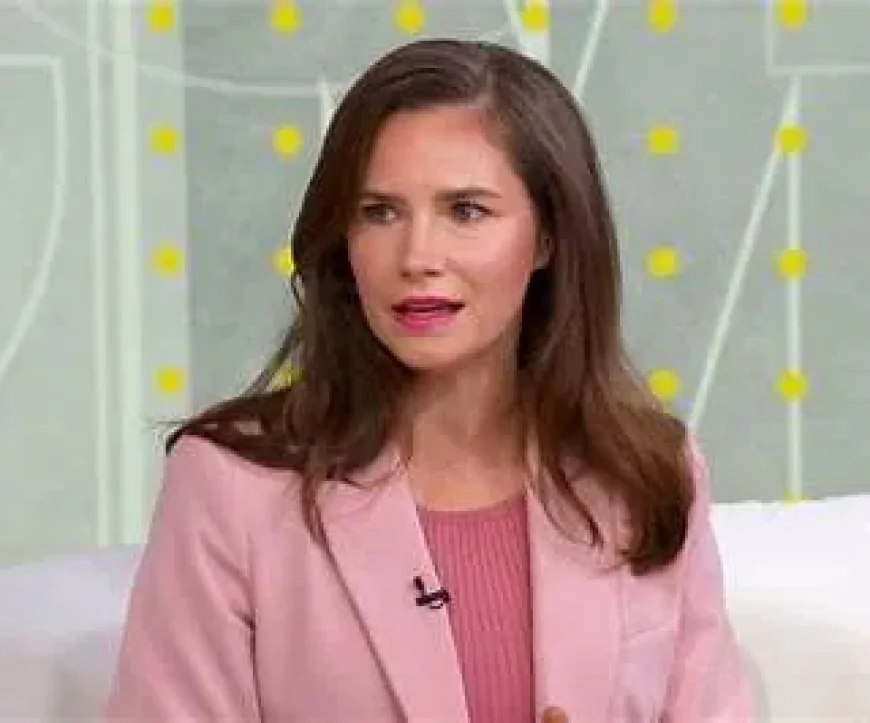 Amanda Knox Net Worth, Relationships, Age/Birthdate & Birthday Facts