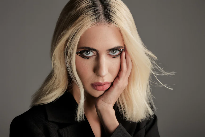 Hila Klein Net Worth, Relationships, Age/Birthdate & Birthday Facts