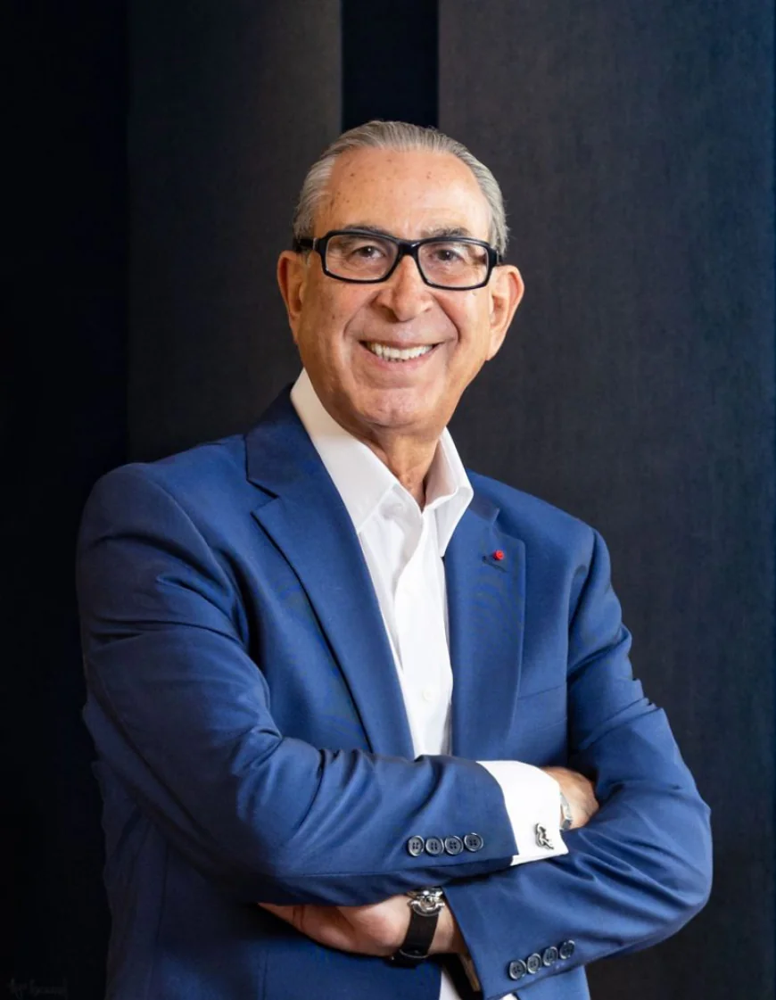 Nasser Khalili Net Worth, Relationships, Age/Birthdate & Birthday Facts