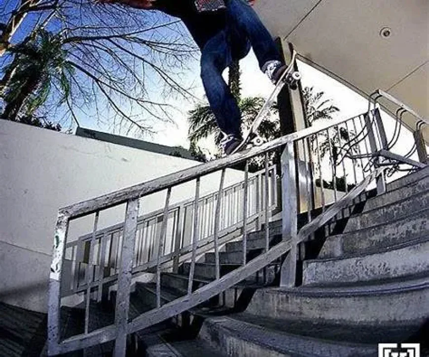 Terry Kennedy Net Worth, Relationships, Age/Birthdate & Birthday Facts