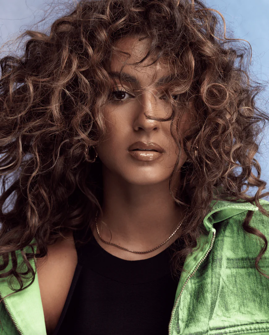 Tori Kelly Net Worth, Relationships, Age/Birthdate & Birthday Facts