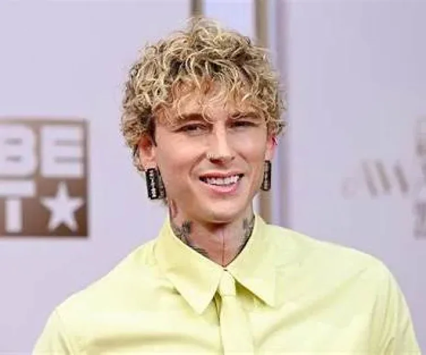 Machine Gun Kelly Net Worth, Relationships, Age/Birthdate & Birthday Facts