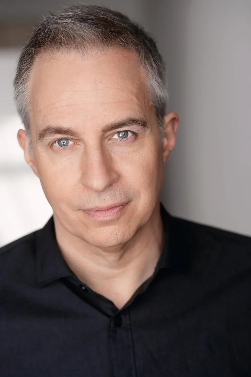 Jay Karnes Net Worth, Relationships, Age/Birthdate & Birthday Facts