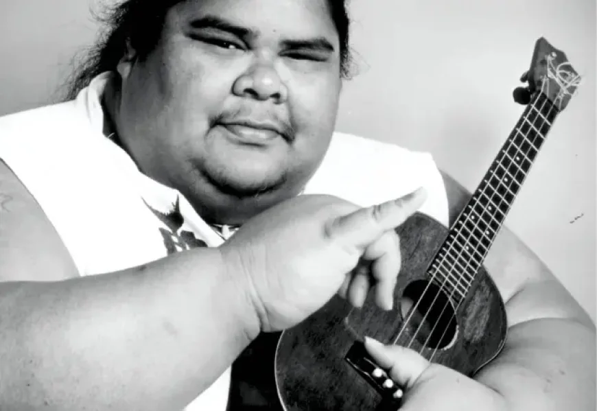 Israel "Iz" Kamakawiwo'ole Net Worth, Relationships, Age/Birthdate & Birthday Facts