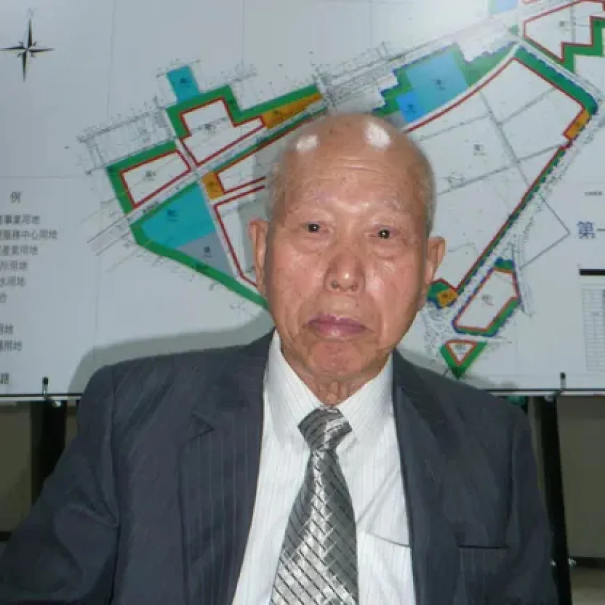 Luo Jye Net Worth, Relationships, Age/Birthdate & Birthday Facts