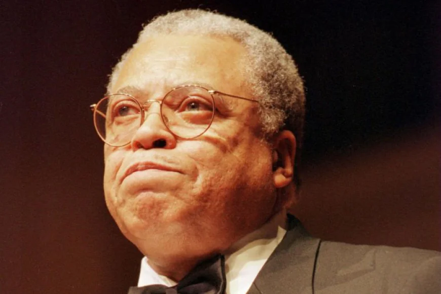 James Earl Jones Net Worth, Relationships, Age/Birthdate & Birthday Facts