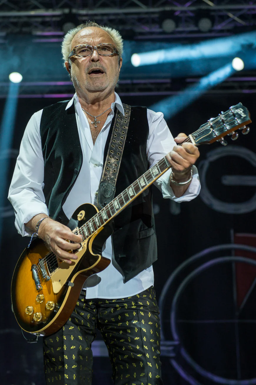 Mick Jones (Foreigner) Net Worth, Relationships, Age/Birthdate & Birthday Facts