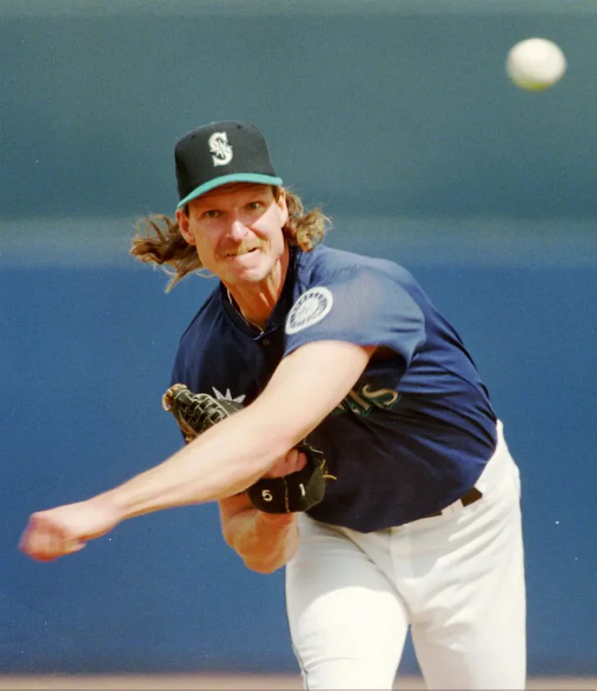 Randy Johnson Net Worth, Relationships, Age/Birthdate & Birthday Facts
