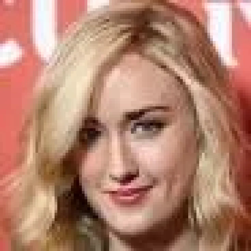 Ashley Johnson Net Worth, Relationships, Age/Birthdate & Birthday Facts
