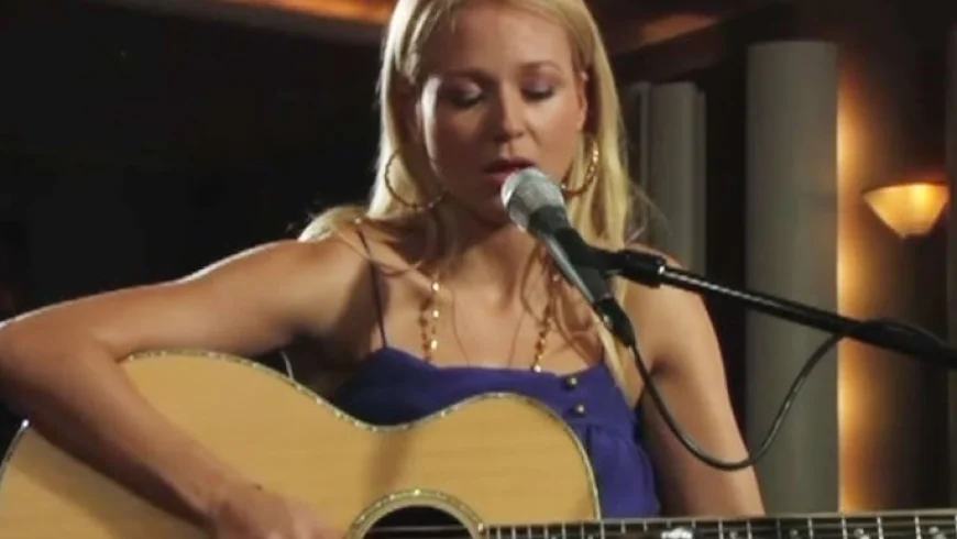 Jewel Net Worth, Relationships, Age/Birthdate & Birthday Facts