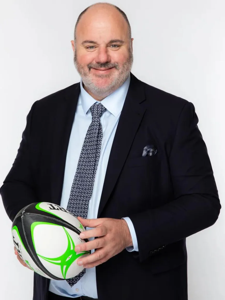 Craig Hutchison Net Worth, Relationships, Age/Birthdate & Birthday Facts