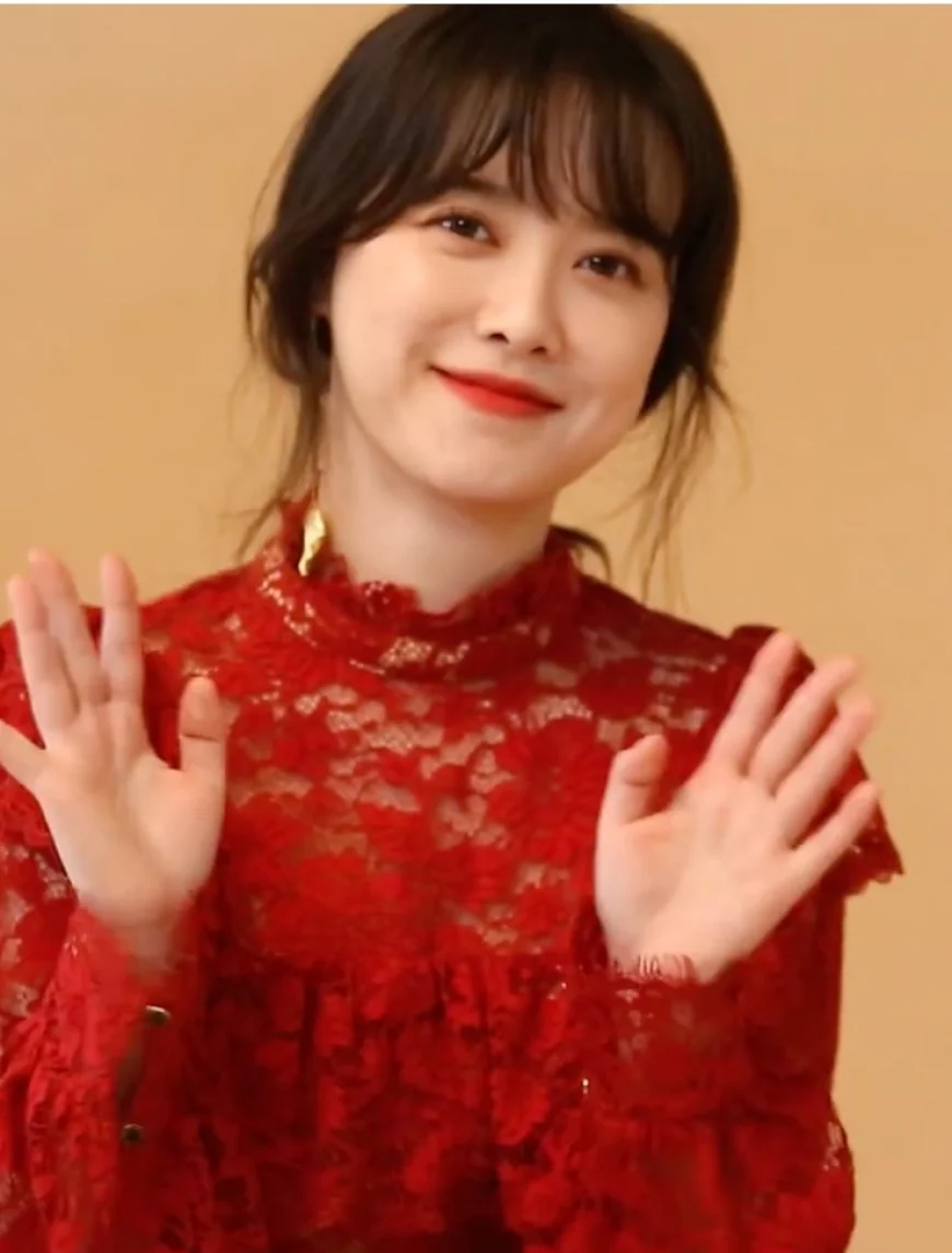 Ku Hye-sun Net Worth, Relationships, Age/Birthdate & Birthday Facts
