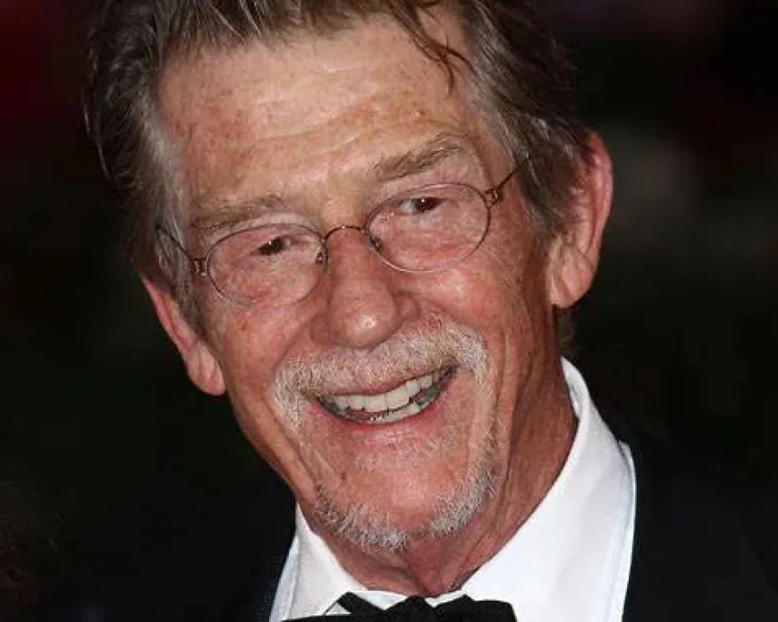 John Hurt Net Worth, Relationships, Age/Birthdate & Birthday Facts