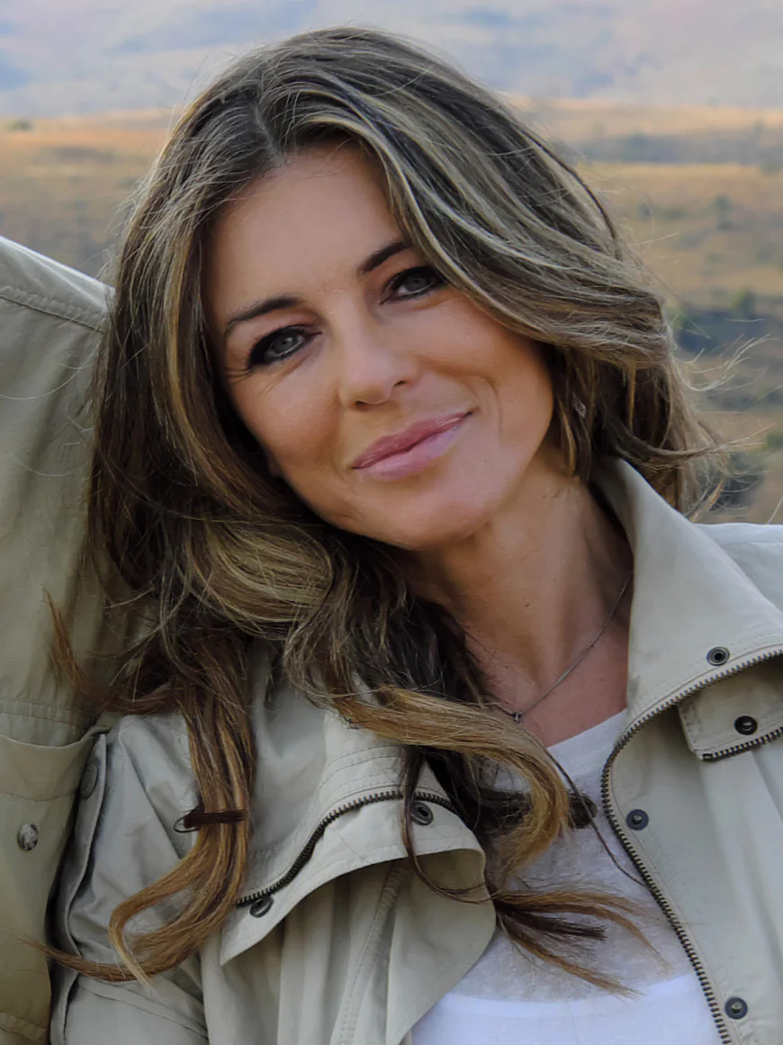 Elizabeth Hurley Net Worth, Relationships, Age/Birthdate & Birthday Facts