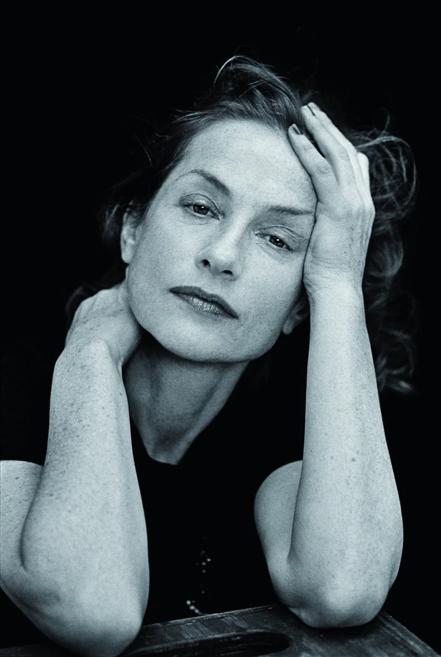 Isabelle Huppert Net Worth, Relationships, Age/Birthdate & Birthday Facts