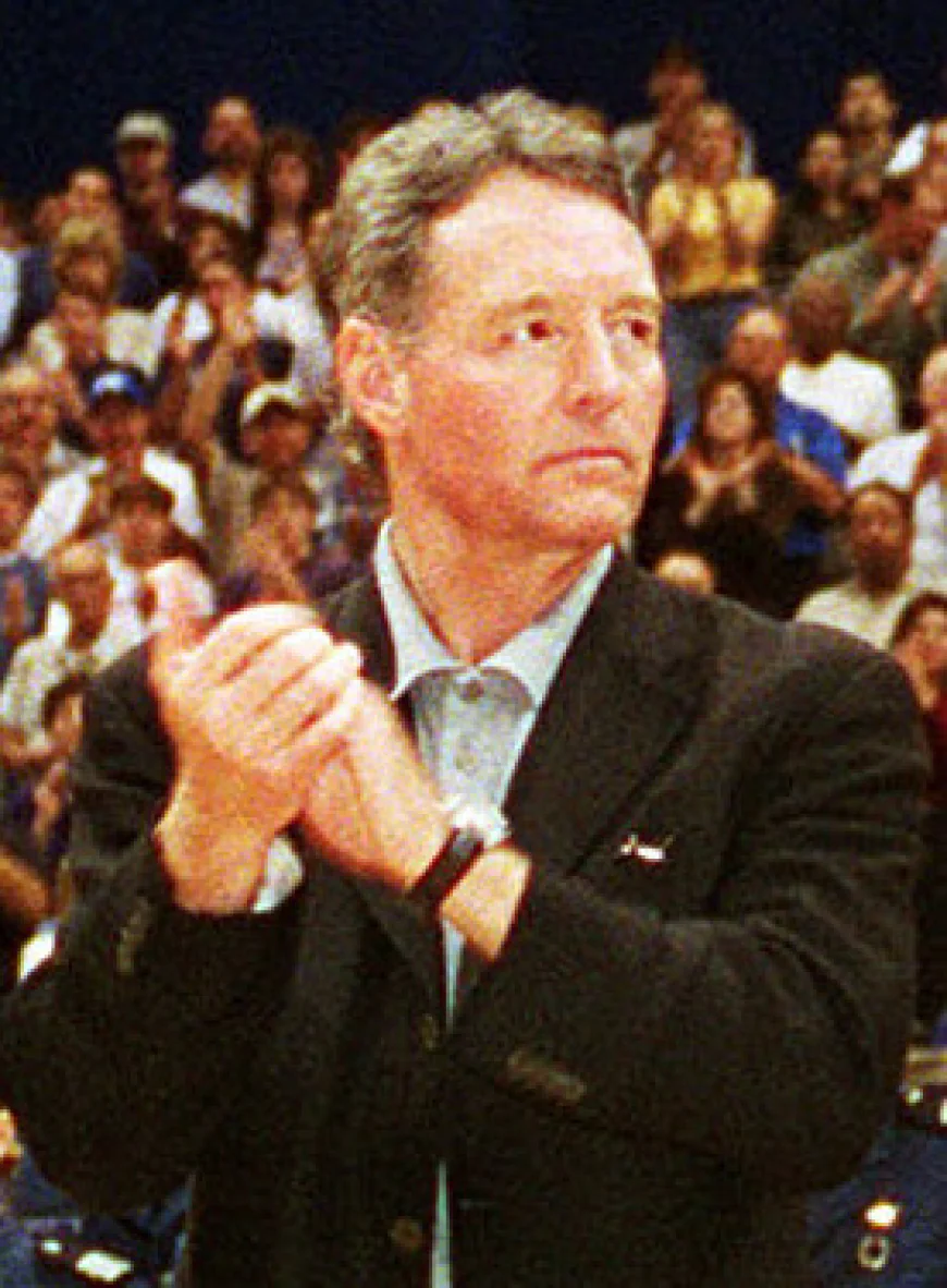 Peter Holt Net Worth, Relationships, Age/Birthdate & Birthday Facts