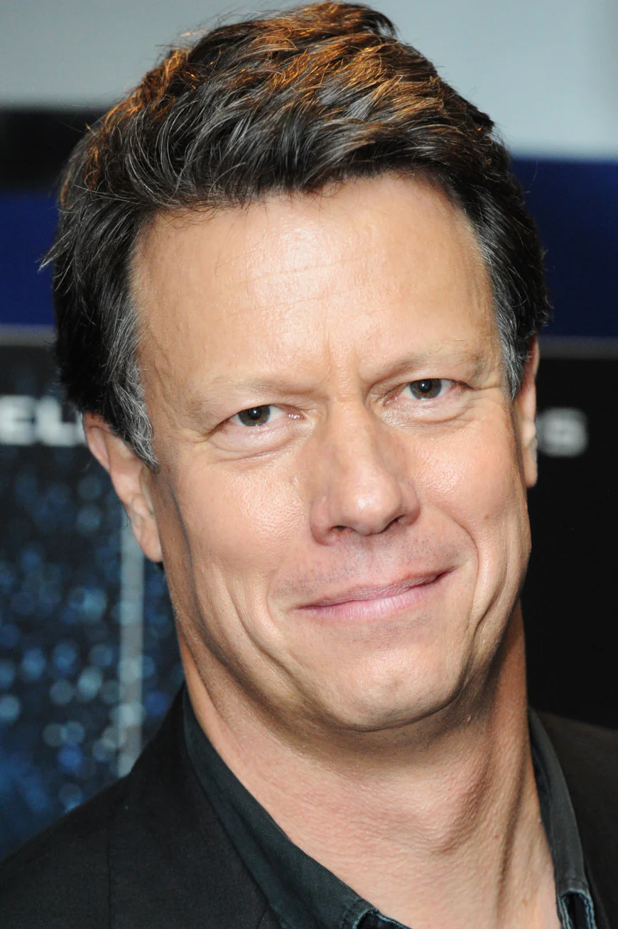 Gavin Hood Net Worth, Relationships, Age/Birthdate & Birthday Facts