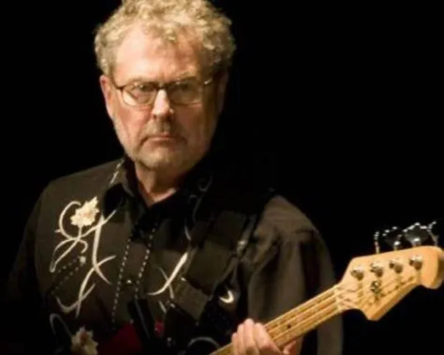 David Hood Net Worth, Relationships, Age/Birthdate & Birthday Facts