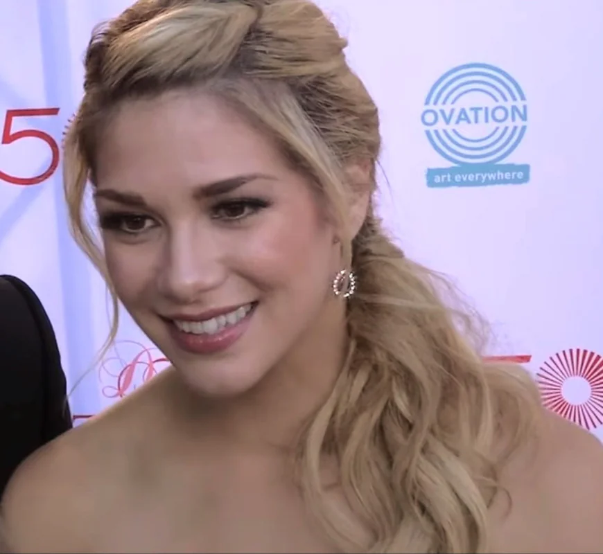 Allison Holker Net Worth, Relationships, Age/Birthdate & Birthday Facts