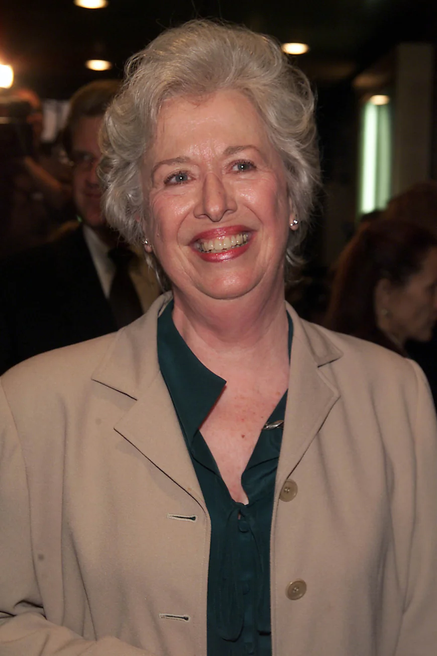 Polly Holliday Net Worth, Relationships, Age/Birthdate & Birthday Facts