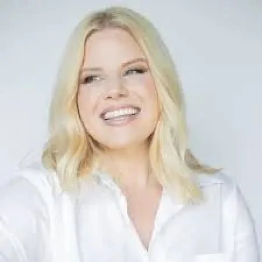 Megan Hilty Net Worth, Relationships, Age/Birthdate & Birthday Facts