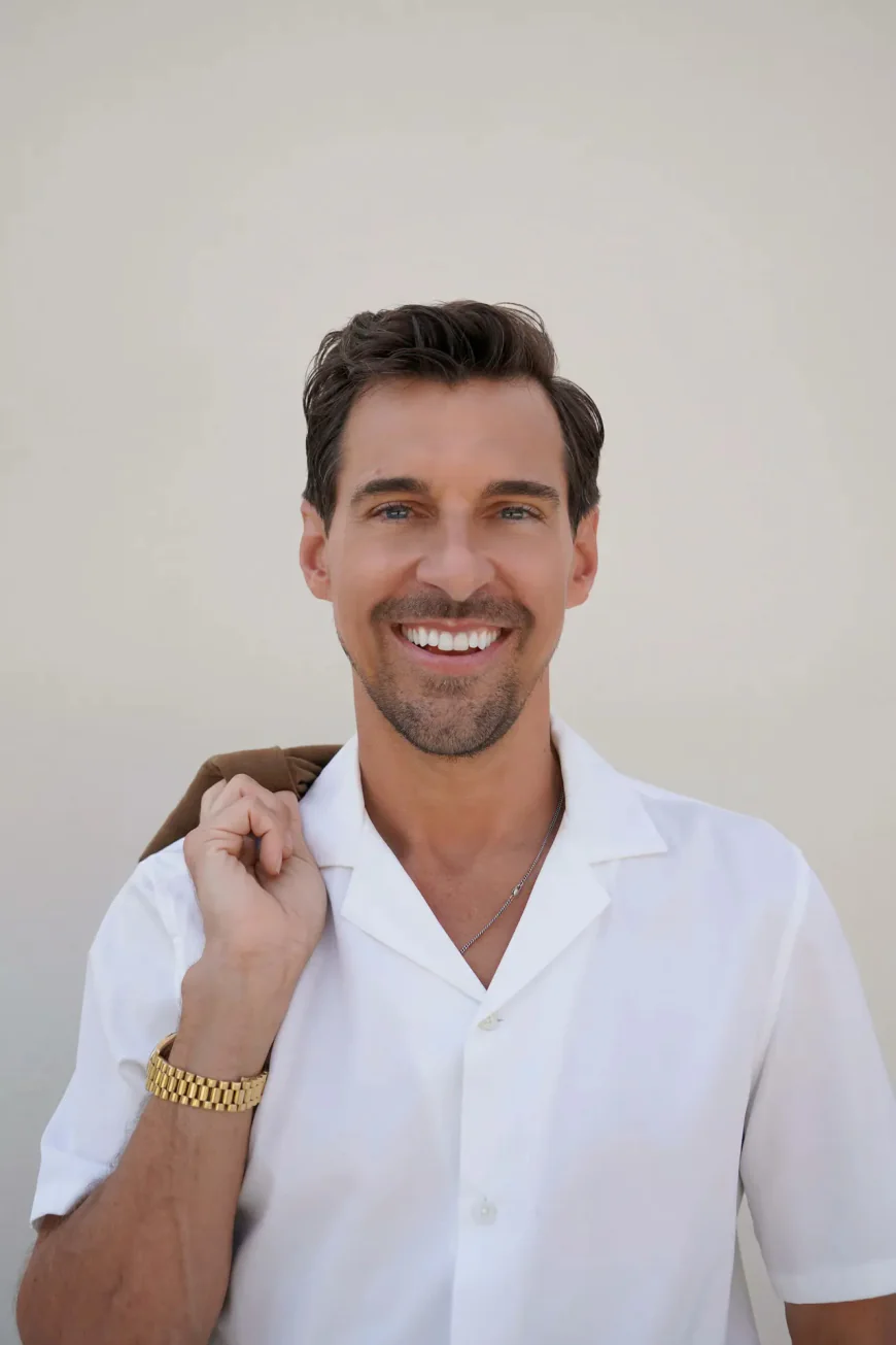 Madison Hildebrand Net Worth, Relationships, Age/Birthdate & Birthday Facts
